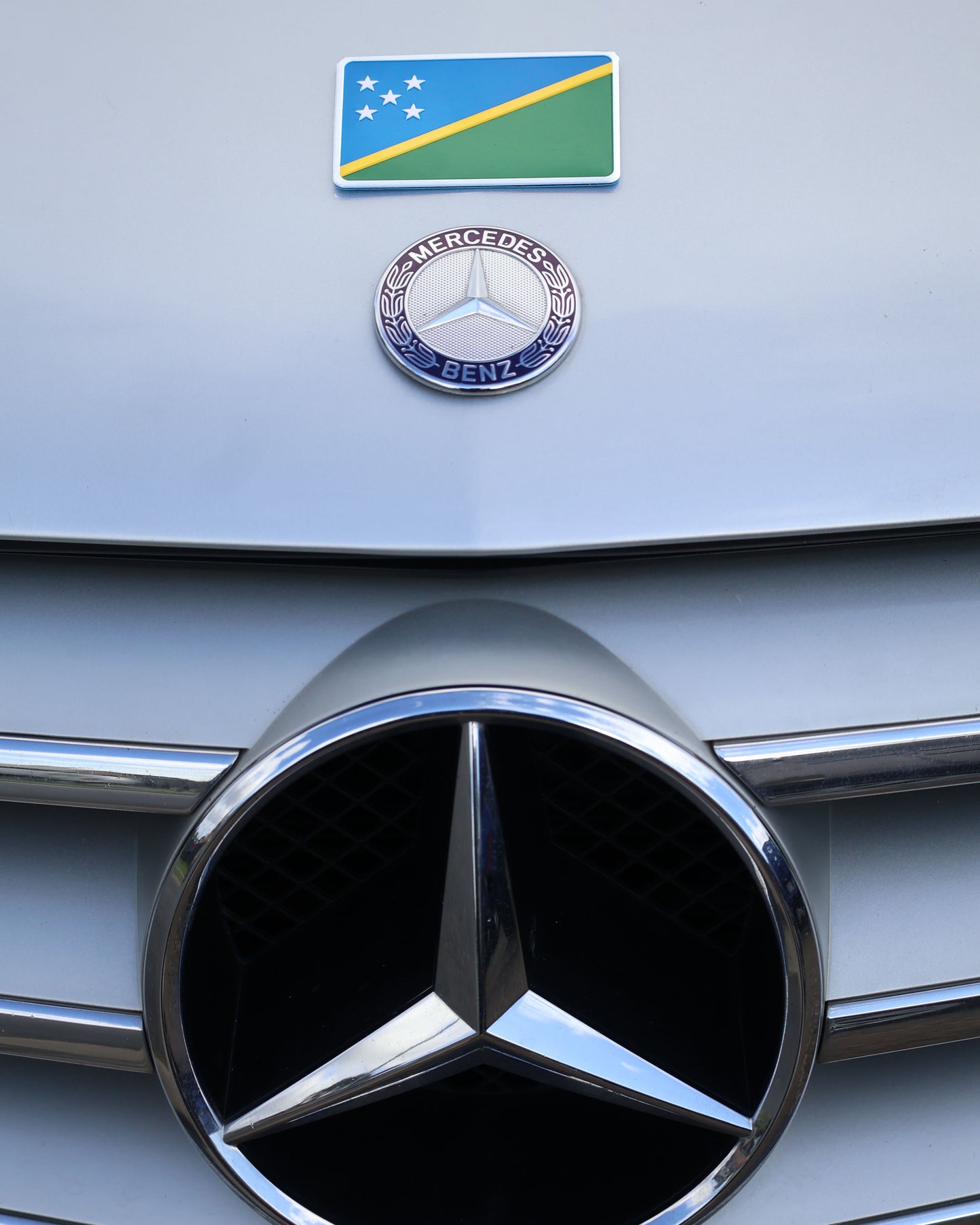 Solomon Island Flag - Car Badge